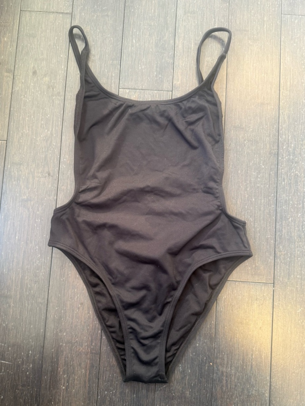 YANDY COLLECTION WOMENS ONE-PEICE SWIMSUIT, SIZE MEDIUM, BLACK